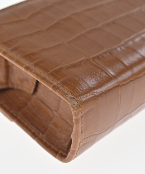 Salvatore Ferragamo（サルバトーレフェラガモ）ポーチ ベージュ サイズ:- レディース/2200660767154