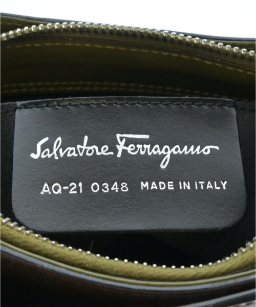 Salvatore Ferragamo（サルバトーレフェラガモ）ショルダーバッグ 茶 サイズ:- レディース/2200712065047
