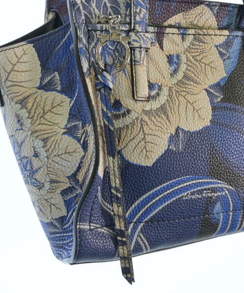 Salvatore Ferragamo（サルバトーレフェラガモ）ハンドバッグ 青 サイズ:- レディース/2200713200317