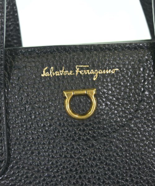 Salvatore Ferragamo（サルバトーレフェラガモ）トートバッグ 黒 サイズ:- レディース/2200713228281