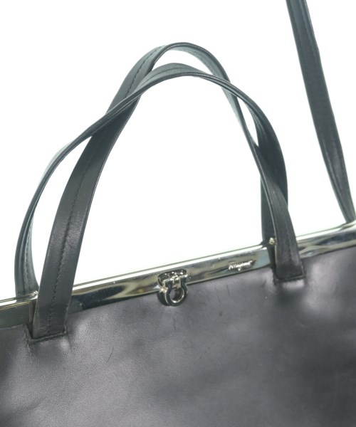 Salvatore Ferragamo（サルバトーレフェラガモ）ハンドバッグ 黒 サイズ:- レディース/2200713630503