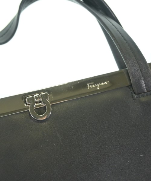 Salvatore Ferragamo（サルバトーレフェラガモ）ハンドバッグ 黒 サイズ:- レディース/2200713630503