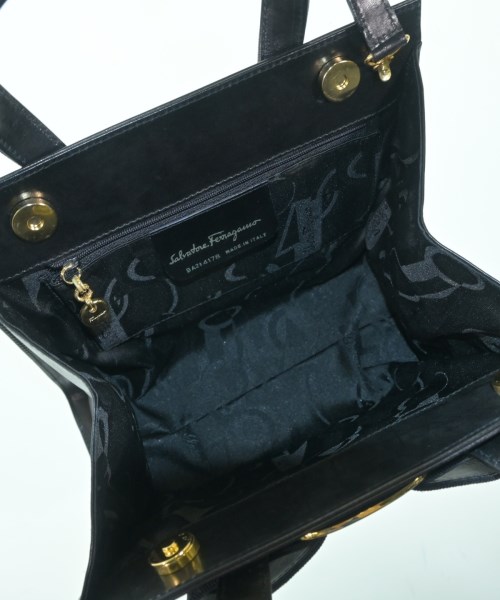 Salvatore Ferragamo（サルバトーレフェラガモ）ハンドバッグ 黒 サイズ:- レディース/2200716252825