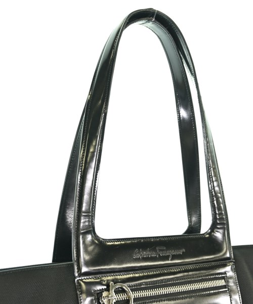 Salvatore Ferragamo（サルバトーレフェラガモ）トートバッグ 黒 サイズ:- レディース/2200716318149