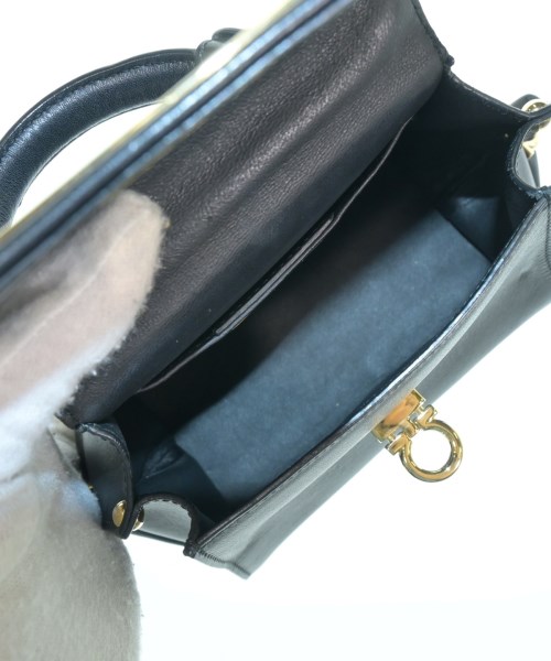 Salvatore Ferragamo（サルバトーレフェラガモ）ハンドバッグ 黒 サイズ:- レディース/2200711547070