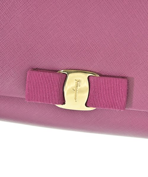 Salvatore Ferragamo（サルバトーレフェラガモ）ショルダーバッグ ピンク サイズ:- レディース/2200709818045