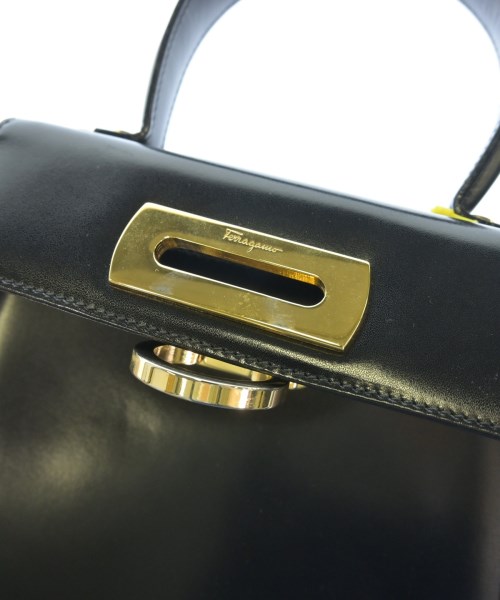 Salvatore Ferragamo（サルバトーレフェラガモ）ハンドバッグ 黒 サイズ:- レディース/2200718710637