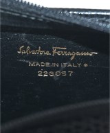 Salvatore Ferragamo（サルバトーレフェラガモ）ポーチ 黒 サイズ:- レディース/2200649433049