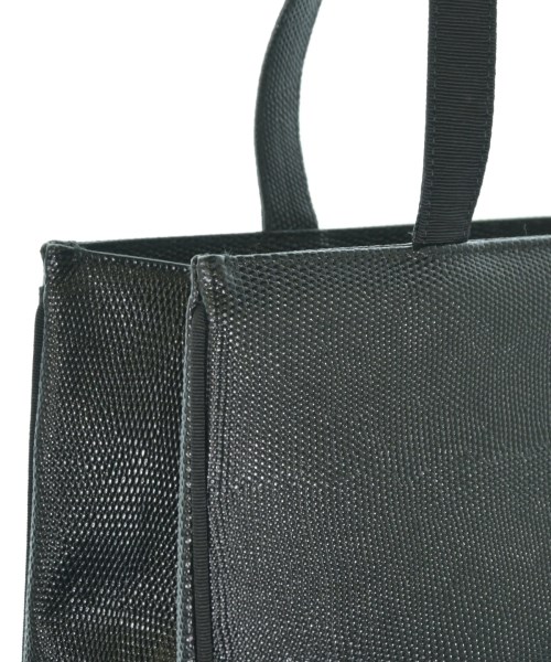 Salvatore Ferragamo（サルバトーレフェラガモ）トートバッグ 黒 サイズ:- レディース/2200649433933