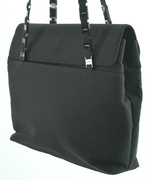 Salvatore Ferragamo（サルバトーレフェラガモ）ショルダーバッグ 黒 サイズ:- レディース/2200652144055