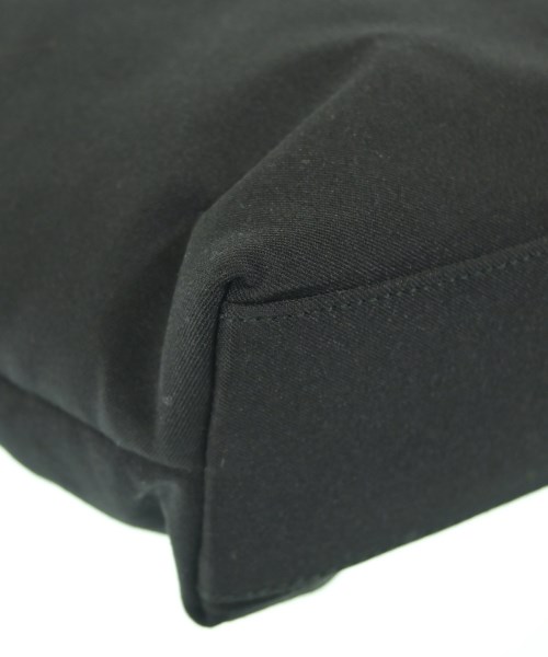 Salvatore Ferragamo（サルバトーレフェラガモ）ショルダーバッグ 黒 サイズ:- レディース/2200652144055