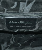 Salvatore Ferragamo（サルバトーレフェラガモ）ショルダーバッグ 黒 サイズ:- レディース/2200652144055