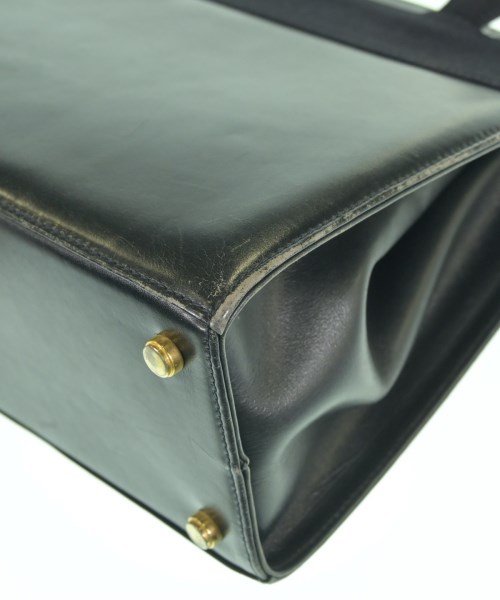 Salvatore Ferragamo（サルバトーレフェラガモ）ハンドバッグ 黒 サイズ:- レディース/2200652144192