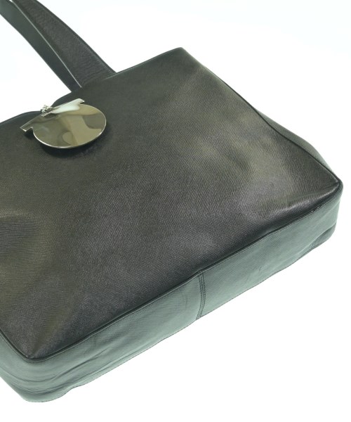 Salvatore Ferragamo（サルバトーレフェラガモ）トートバッグ 黒 サイズ:- レディース/2200652144260