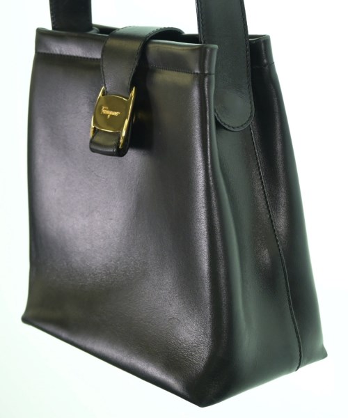 Salvatore Ferragamo（サルバトーレフェラガモ）ショルダーバッグ 黒 サイズ:- レディース/2200652144475