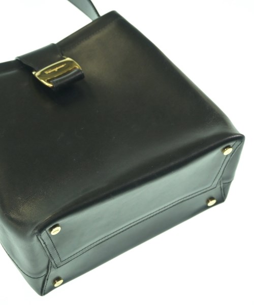 Salvatore Ferragamo（サルバトーレフェラガモ）ショルダーバッグ 黒 サイズ:- レディース/2200652144475