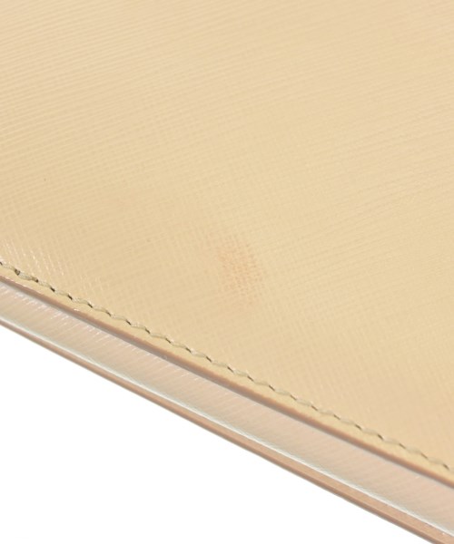 Salvatore Ferragamo（サルバトーレフェラガモ）ショルダーバッグ ベージュ サイズ:- レディース/2200652144611