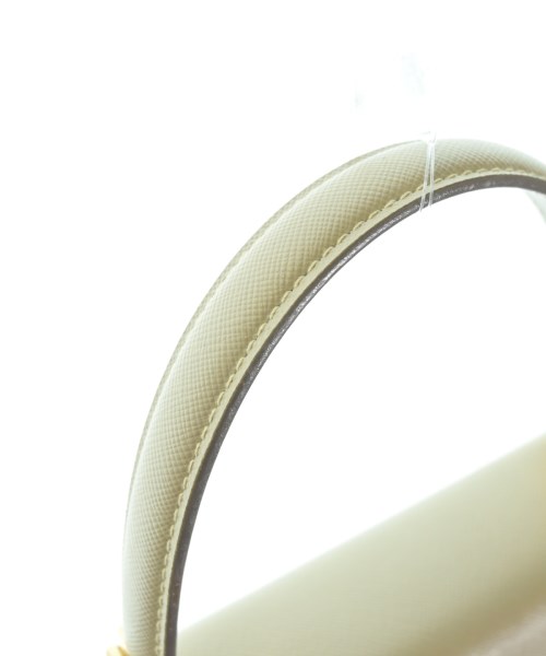 Salvatore Ferragamo（サルバトーレフェラガモ）ハンドバッグ ベージュ サイズ:- レディース/2200652144635