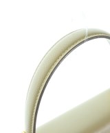 Salvatore Ferragamo（サルバトーレフェラガモ）ハンドバッグ ベージュ サイズ:- レディース/2200652144635