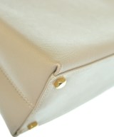 Salvatore Ferragamo（サルバトーレフェラガモ）ハンドバッグ ベージュ サイズ:- レディース/2200652144635