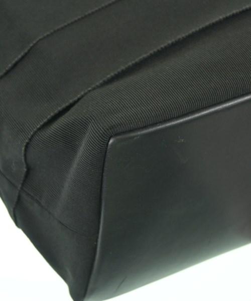 Salvatore Ferragamo（サルバトーレフェラガモ）トートバッグ 黒 サイズ:- レディース/2200652144727