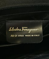 Salvatore Ferragamo（サルバトーレフェラガモ）ハンドバッグ 黒 サイズ:- レディース/2200699424080