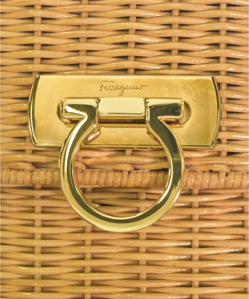 Salvatore Ferragamo（サルバトーレフェラガモ）かごバッグ ベージュ サイズ:S レディース/2200704080041