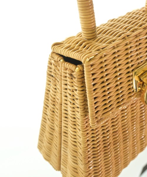Salvatore Ferragamo（サルバトーレフェラガモ）かごバッグ ベージュ サイズ:S レディース/2200704080041
