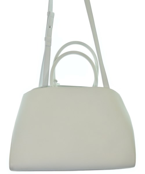 Salvatore Ferragamo（サルバトーレフェラガモ）ハンドバッグ 白 サイズ:- レディース/2200691759234