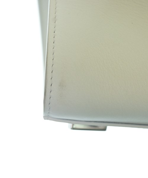 Salvatore Ferragamo（サルバトーレフェラガモ）ハンドバッグ 白 サイズ:- レディース/2200691759234