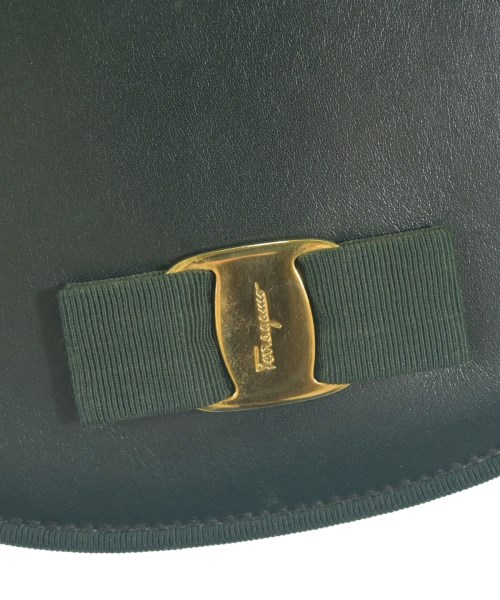 Salvatore Ferragamo（サルバトーレフェラガモ）ショルダーバッグ 緑 サイズ:- レディース/2200702699177