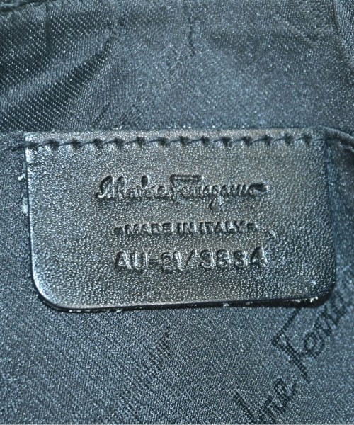 Salvatore Ferragamo（サルバトーレフェラガモ）ショルダーバッグ 黒 サイズ:- レディース/2200708385050