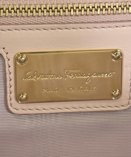 Salvatore Ferragamo（サルバトーレフェラガモ）ショルダーバッグ ピンク サイズ:- レディース/2200708385074