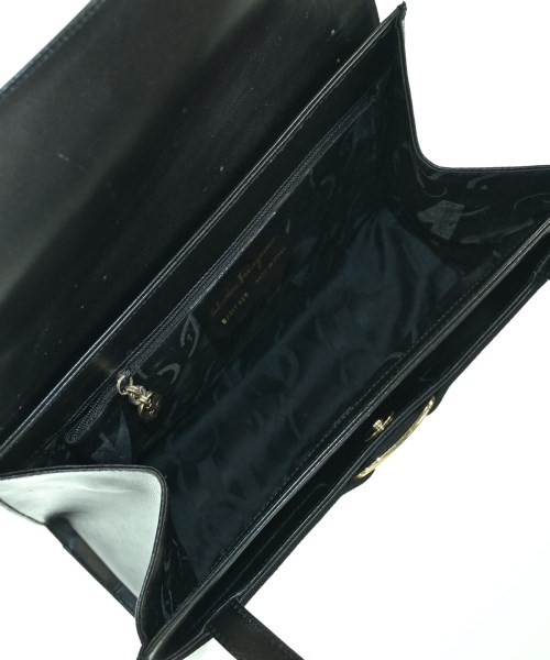 Salvatore Ferragamo（サルバトーレフェラガモ）ショルダーバッグ 黒 サイズ:- レディース/2200708385104