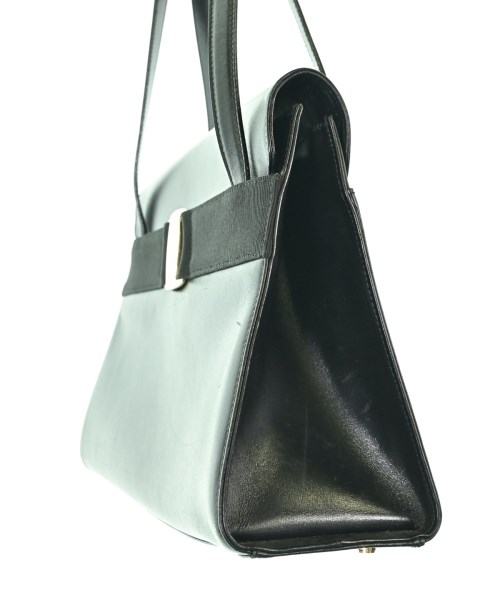Salvatore Ferragamo（サルバトーレフェラガモ）ショルダーバッグ 黒 サイズ:- レディース/2200708385104