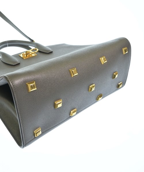 Salvatore Ferragamo（サルバトーレフェラガモ）ハンドバッグ グレー サイズ:- レディース/2200709604426