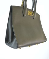 Salvatore Ferragamo（サルバトーレフェラガモ）ハンドバッグ グレー サイズ:- レディース/2200709604426