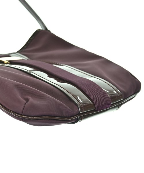 Salvatore Ferragamo（サルバトーレフェラガモ）ショルダーバッグ 赤 サイズ:- レディース/2200709604488
