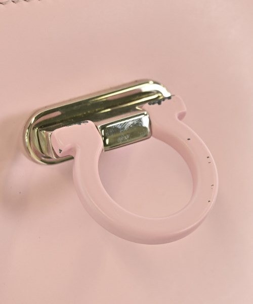 Salvatore Ferragamo（サルバトーレフェラガモ）ハンドバッグ ピンク サイズ:- レディース/2200709604815