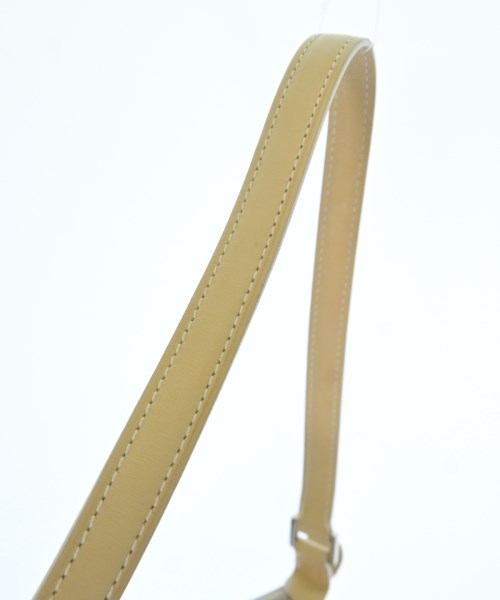 Salvatore Ferragamo（サルバトーレフェラガモ）ショルダーバッグ 白 サイズ:- レディース/2200709604983