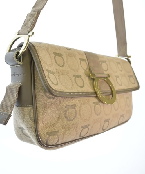 Salvatore Ferragamo（サルバトーレフェラガモ）ショルダーバッグ 茶 サイズ:- レディース/2200709604990
