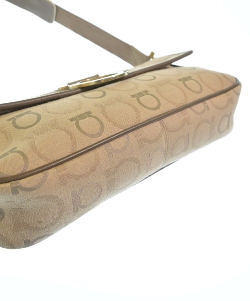Salvatore Ferragamo（サルバトーレフェラガモ）ショルダーバッグ 茶 サイズ:- レディース/2200709604990