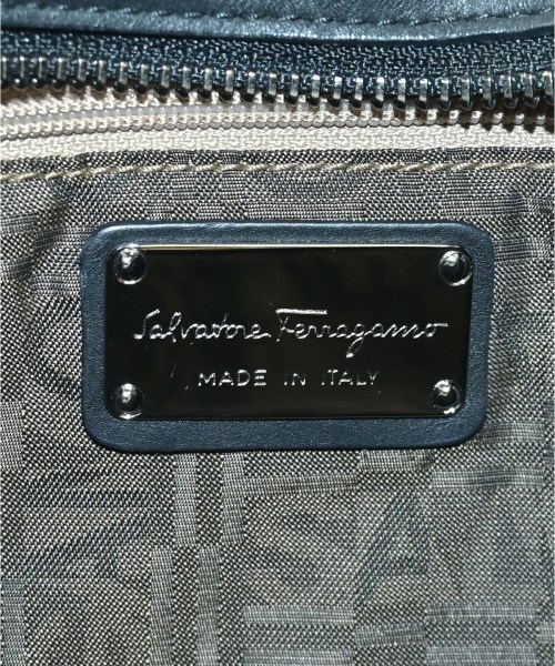 Salvatore Ferragamo（サルバトーレフェラガモ）ハンドバッグ 黒 サイズ:- レディース/2200709606246