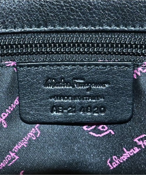 Salvatore Ferragamo（サルバトーレフェラガモ）ハンドバッグ 黒 サイズ:- レディース/2200709606277