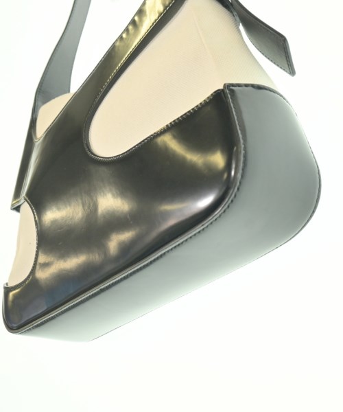 Salvatore Ferragamo（サルバトーレフェラガモ）ハンドバッグ 黒 サイズ:- レディース/2200664129170