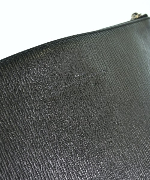 Salvatore Ferragamo（サルバトーレフェラガモ）クラッチバッグ 黒 サイズ:- レディース/2200665758119