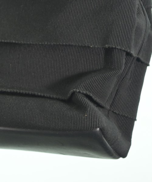 Salvatore Ferragamo（サルバトーレフェラガモ）ハンドバッグ 黒 サイズ:- レディース/2200668398244