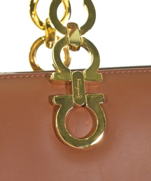 Salvatore Ferragamo（サルバトーレフェラガモ）ハンドバッグ 茶 サイズ:- レディース/2200669729023