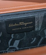 Salvatore Ferragamo（サルバトーレフェラガモ）ハンドバッグ 茶 サイズ:- レディース/2200669729023