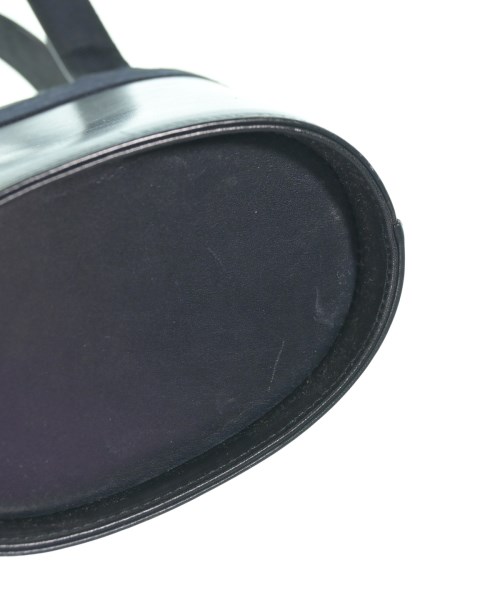 Salvatore Ferragamo（サルバトーレフェラガモ）ハンドバッグ 紺 サイズ:- レディース/2200669729047